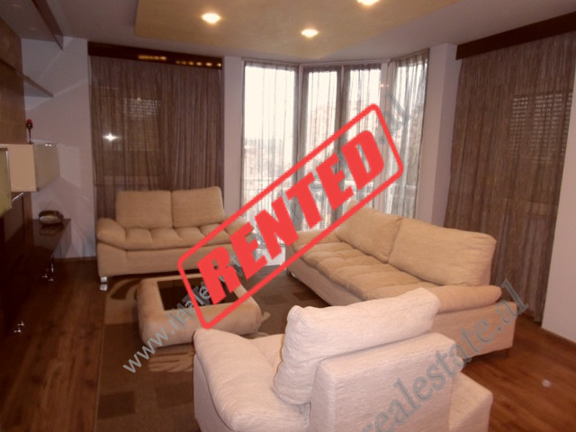 Apartament 2+1 me qera prane ambasades Amerikane dhe stadiumit Air Albania ne Tirane.
Aparta Apartament 2+1 me qera prane ambasades Amerikane dhe stadiumit Air Albania ne Tirane.
Aparta